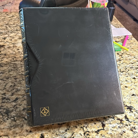 Lighthouse Ringbinder Vario‎ Classic 4-ring binder & case for stamp collection - Picture 4 of 7